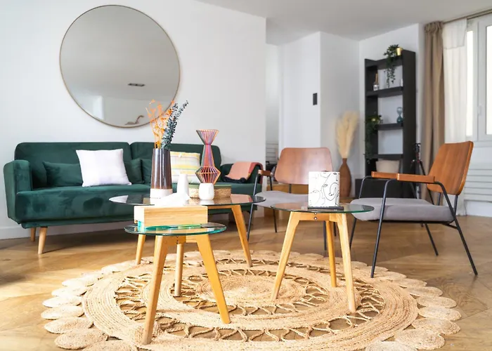 Portemaillot & La Defense 4 Bedroom 10 People